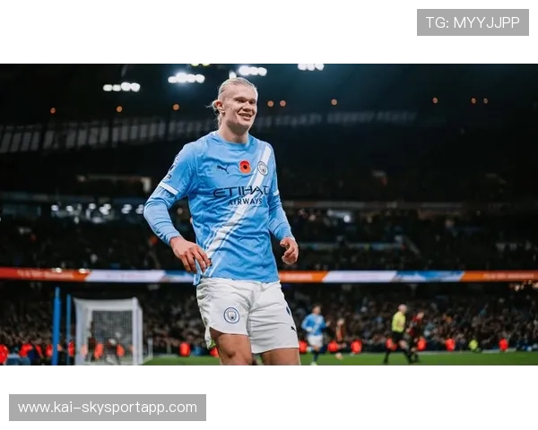 哈兰德双响一战3神迹，瓜帅盛赞比肩梅罗，曼城升英超第2，哈兰德战绩